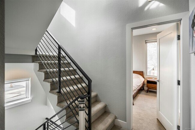 Building Photo - 4394 W 29th Ave