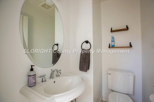 Building Photo - AVAILABLE JUNE - Spacious Home in Arroyo Grande - 3 Bedroom / 2.5 Bathroom
