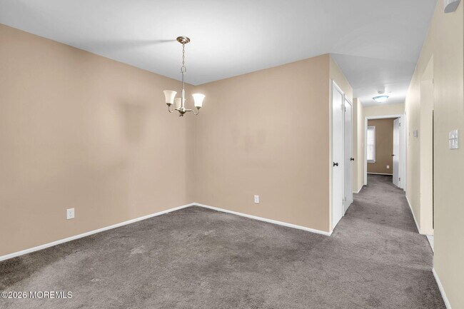 Building Photo - 366 Sequoia Ct