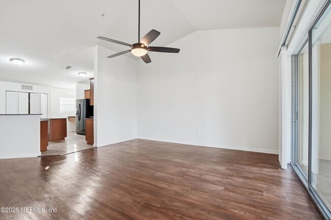 Building Photo - 6633 Jefferson Garden Ct