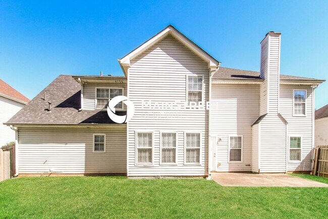 Building Photo - 4 Bedroom Pet-Friendly Home in Lithonia, GA with Main Street Renewal