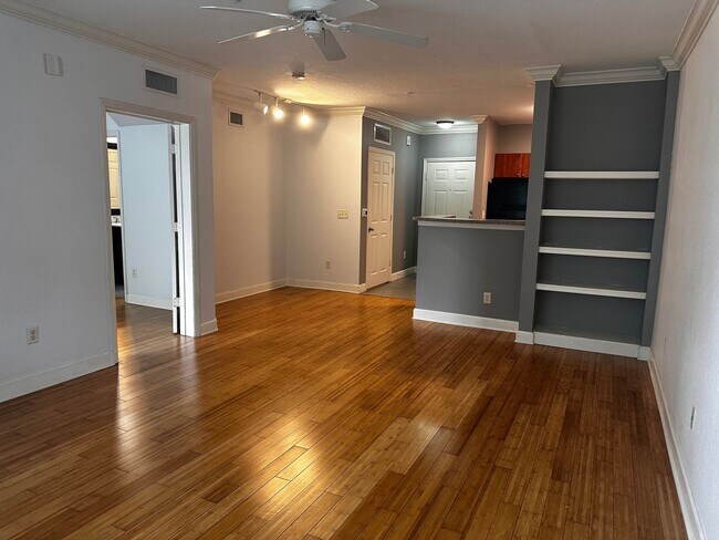 Building Photo - THE GRANDE DOWNTOWN CONDO - 1BR/1BA