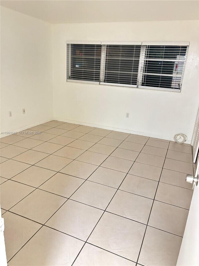 Building Photo - 7430 SW 82nd St