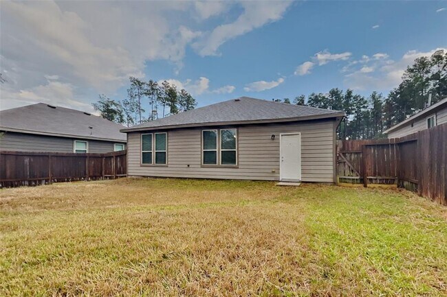 Building Photo - 2130 Lost Timbers Dr