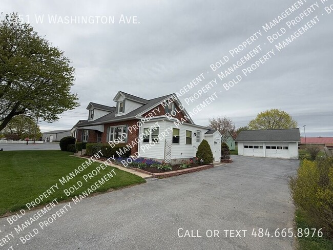 Building Photo - 551 W Washington Ave