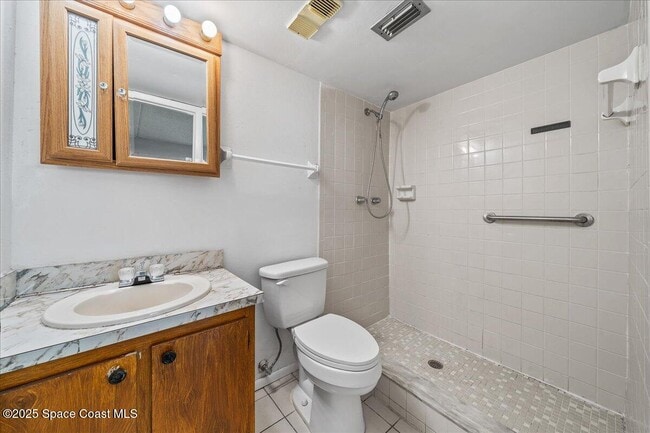 Building Photo - 3150 N Harbor City Blvd