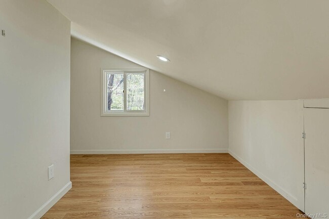 Building Photo - 68 Lake Shore Dr