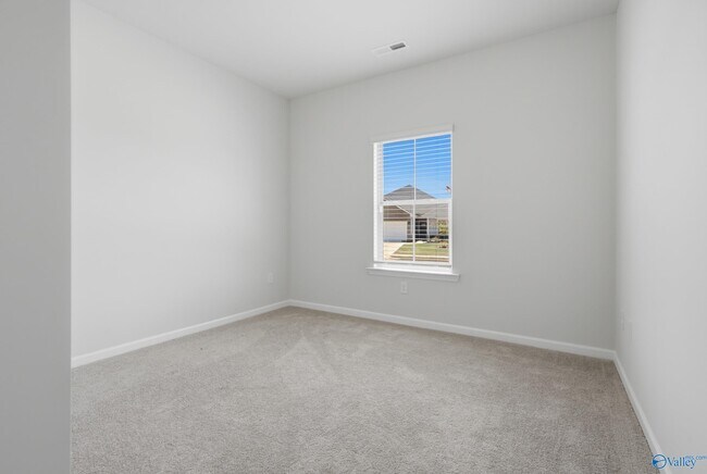 Building Photo - 128 Stockholm Ln