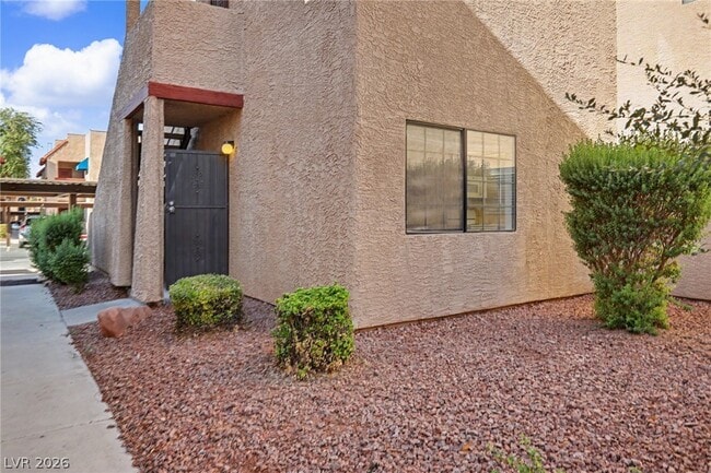 Building Photo - 4151 Gannet Cir