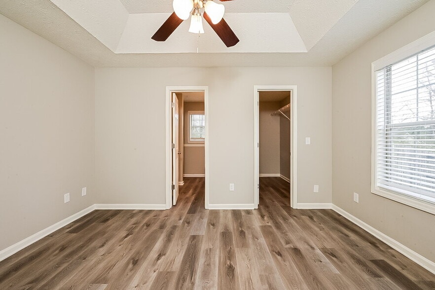 Building Photo - 116 Taylor Knoll Way