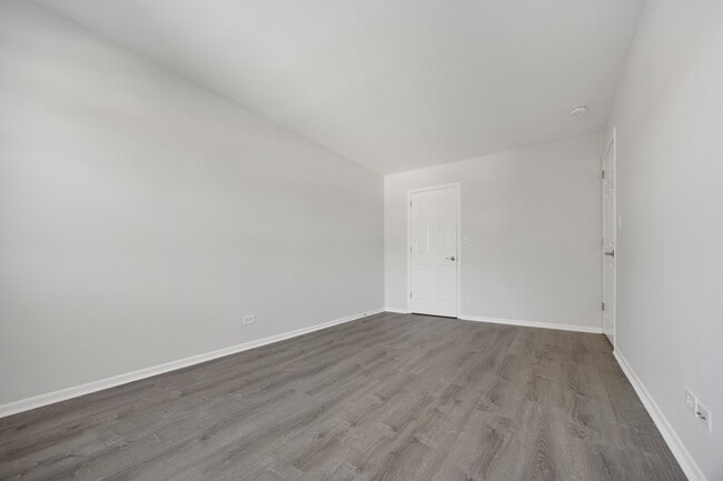 Building Photo - 47 Gant Cir