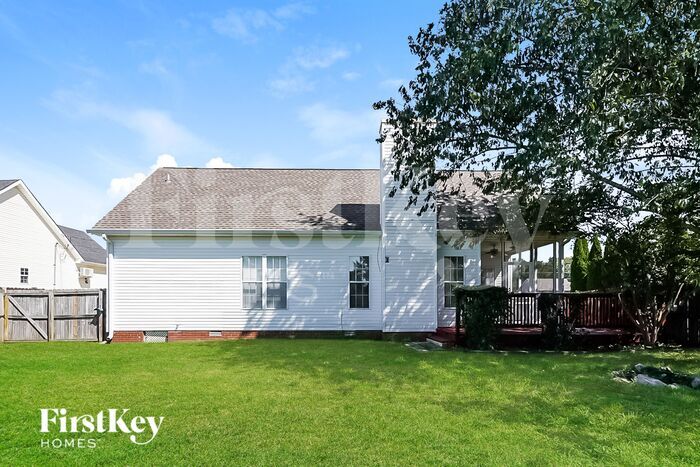 Building Photo - 3720 Heather Dr