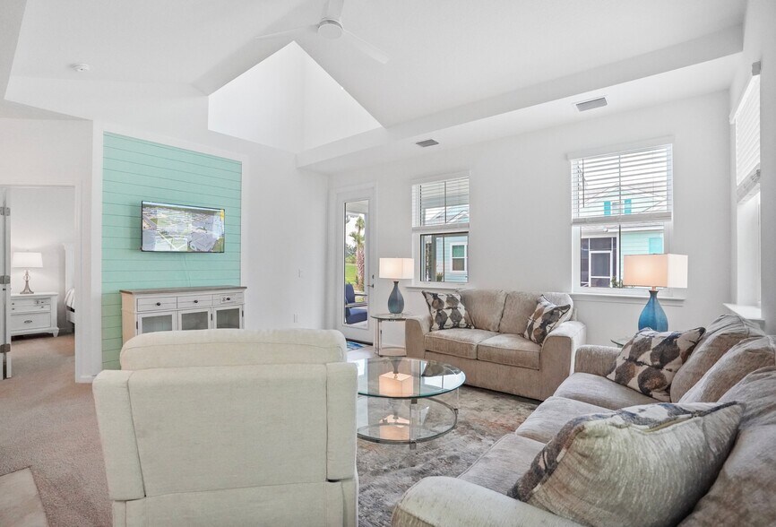 Building Photo - 9400 Daydream Dr