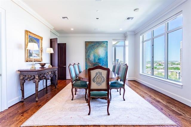 Building Photo - 2525 N Pearl St