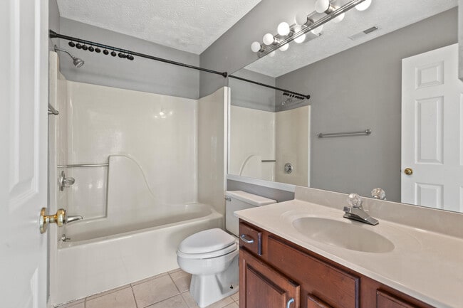 Building Photo - 403 Windfield Pl