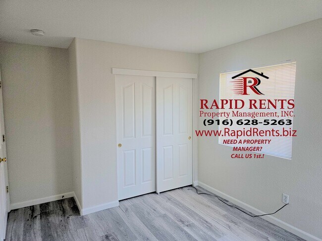 Building Photo - 4900 Trouville Ln