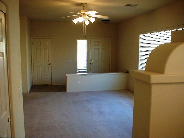 Building Photo - Wonderful Summerlin single story with gras...