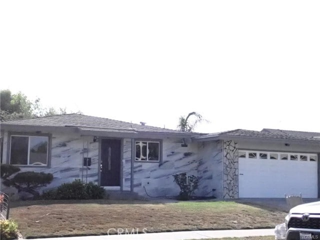 Building Photo - 16561 Monroe Ln