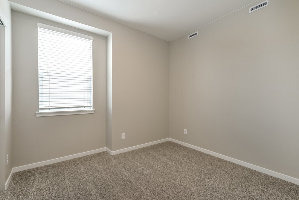 Building Photo - 9458 Yampa St