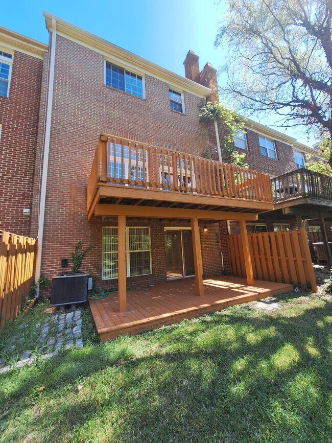 Building Photo - 11606 Tuscany Dr