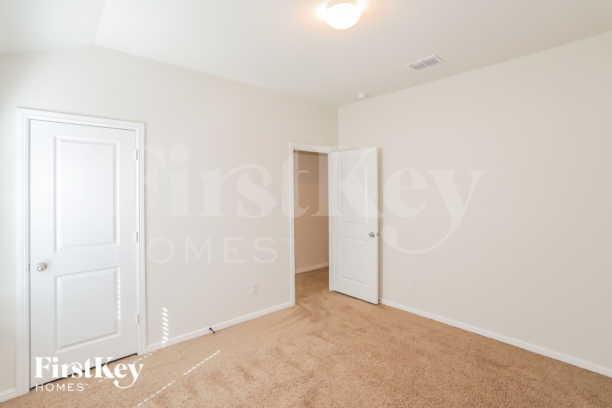 Building Photo - 2205 Sadlers Creek Ln