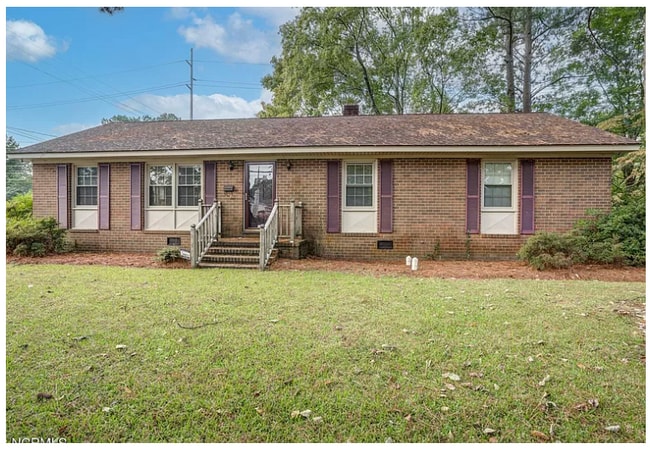 Building Photo - 3101 Amherst Rd