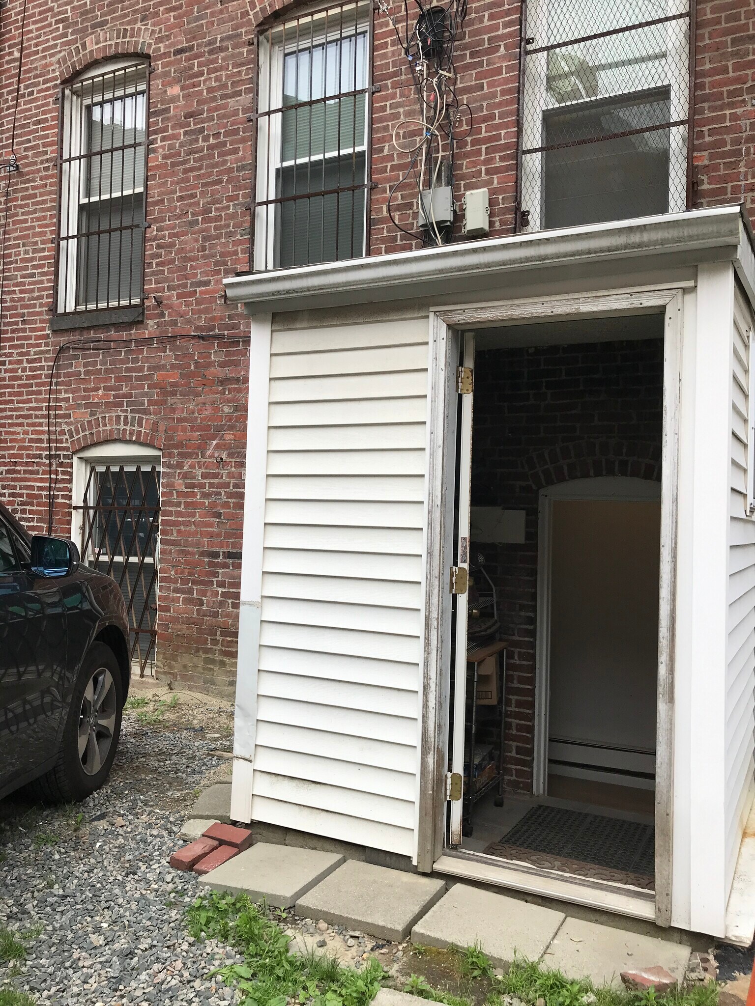 Building Photo - 10 Wigglesworth St
