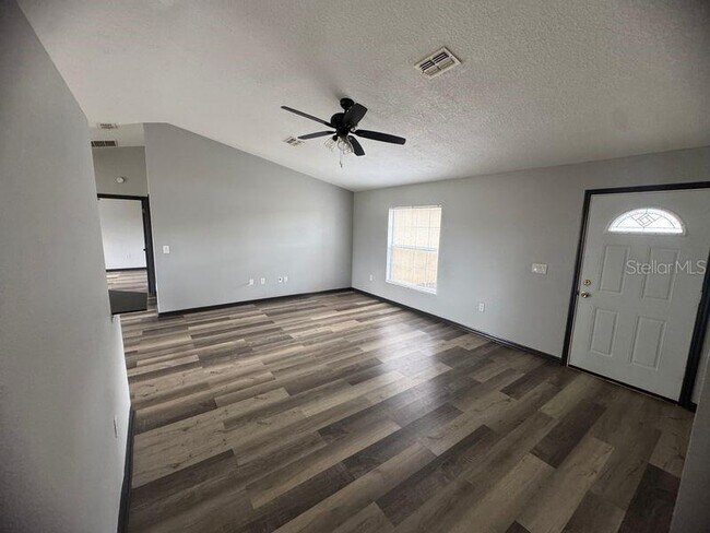 Building Photo - 6289 Mariner Blvd