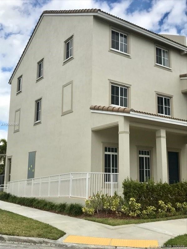 Building Photo - 14237 SW 274th St