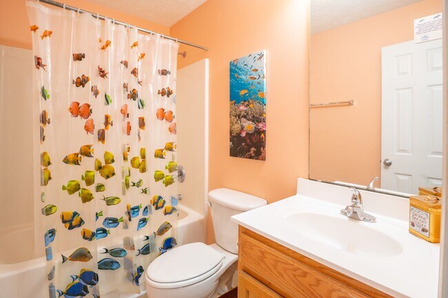 Building Photo - Sea Drift Carolina Breezin' @ 208 Carolina Beach Ave S #102