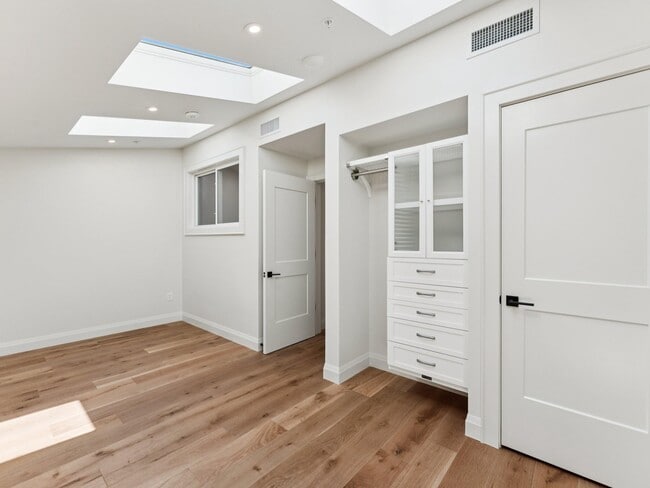 Building Photo - 1508 21st St NW