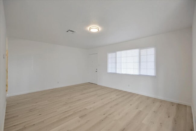 Building Photo - 7673 24th St