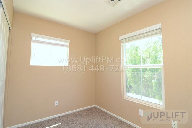 Building Photo - 514 62nd St