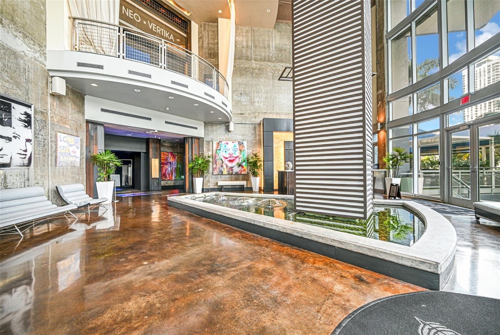 Building Photo - 690 SW 1st Ct