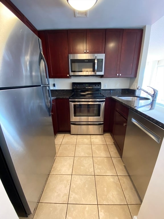 Building Photo - 8 Museum Way