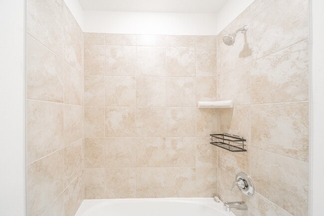 Building Photo - 27618 Mesabe Dr