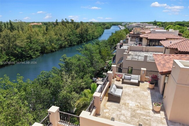 Building Photo - 6226 Paradise Point Dr
