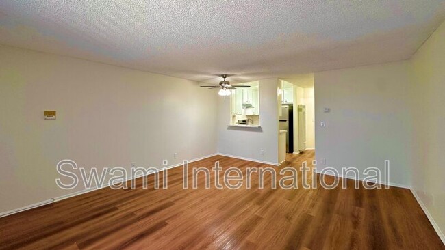 Building Photo - 26114 Belle Porte Ave