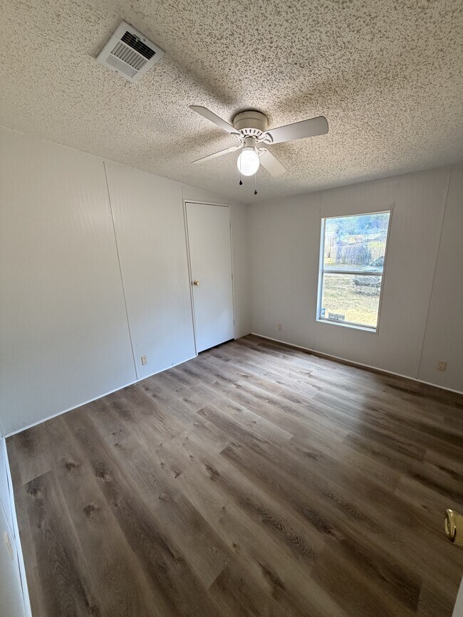 Building Photo - 6525 Burdick St