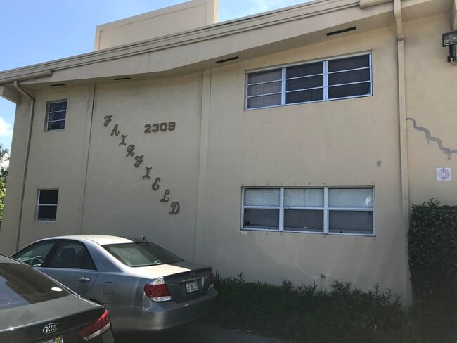 Building Photo - 2309 S Federal Hwy