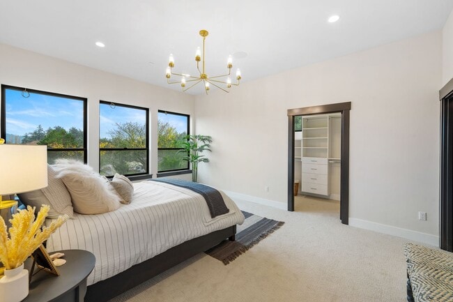 Building Photo - BRAND NEW LUXURY HOME!