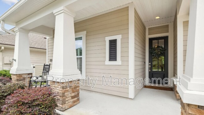 Building Photo - 456 Stone Ridge Dr