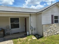Building Photo - 52 Deer Ridge Rd