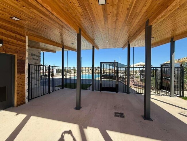 Building Photo - 17702 Sage Thrasher Dr