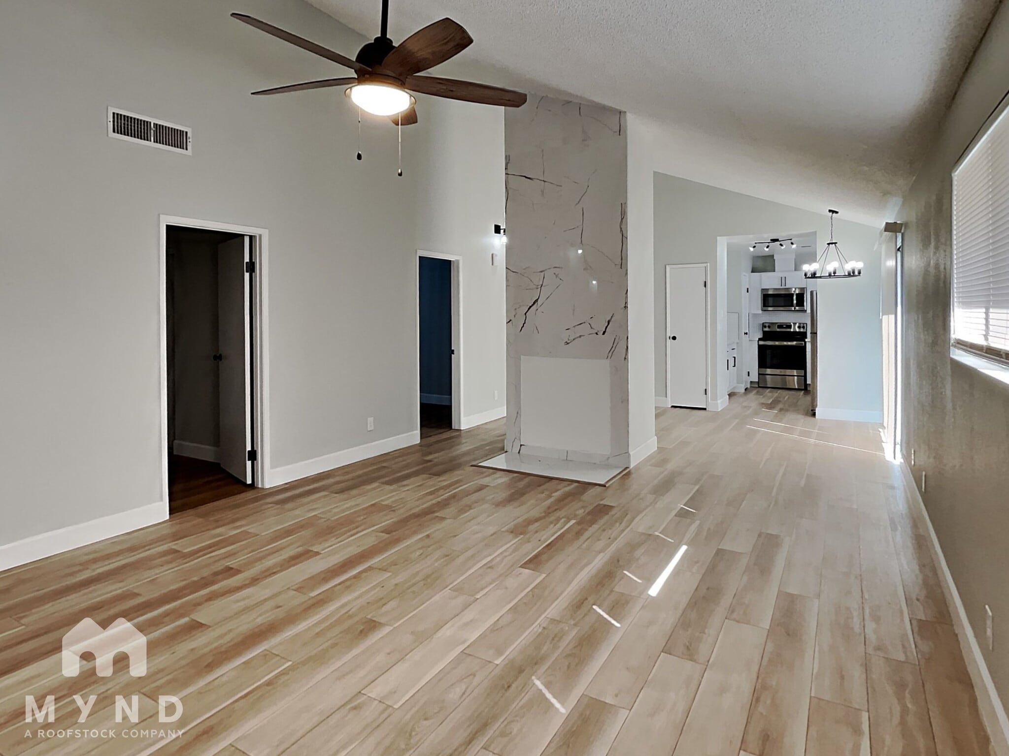 Building Photo - 6233 Don Gaspar Ave