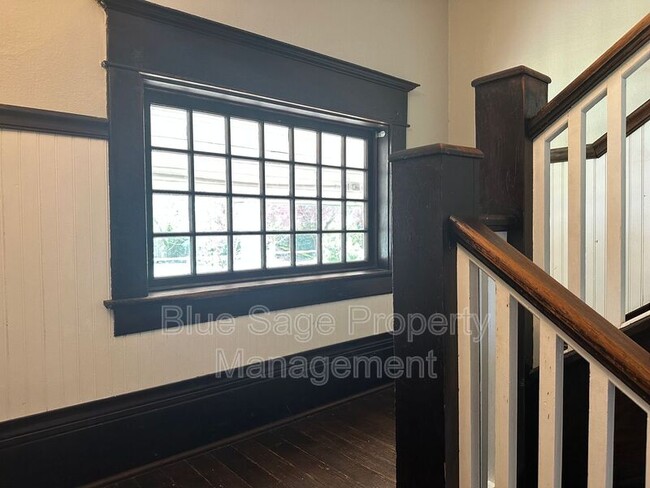 Building Photo - 1226 Tremont St