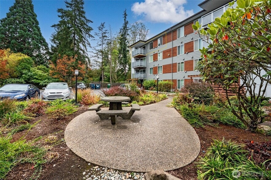 Court Yard Picnic Area - 10501 8th Ave NE