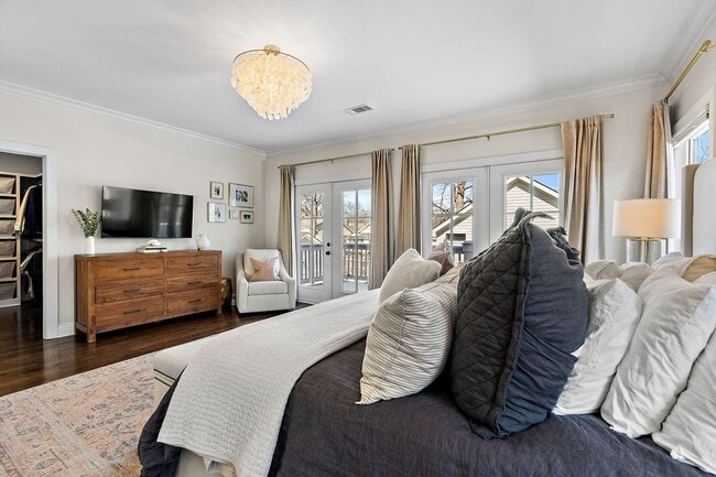 Building Photo - Luxury 12 South Living! $13,000 per month ...