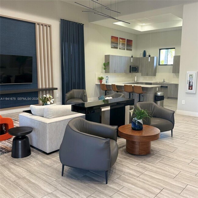 Building Photo - 13370 SW 287th Ter