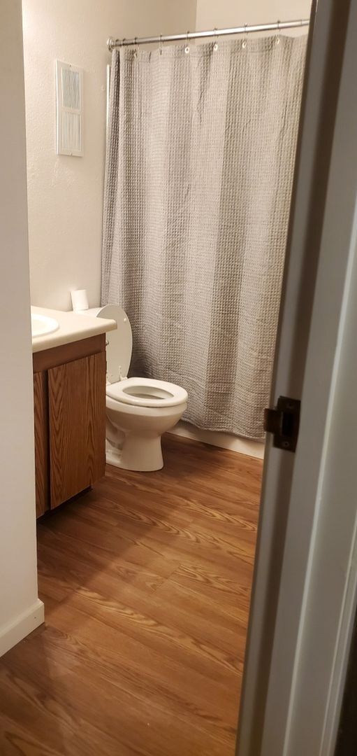 Building Photo - 14192 E Colorado Dr